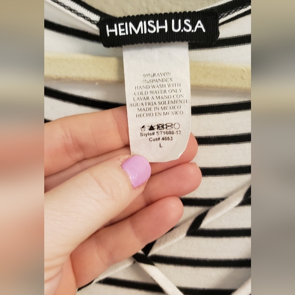 Color Block Cris-cross Top - Picture 4 of 4